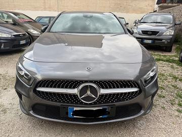 Mercedes-benz A 180 d Automatic Premium anno 2019