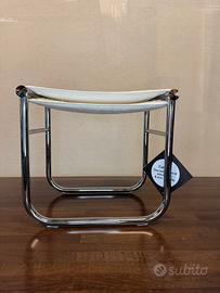 Sgabello Charlotte Perriand Lc9 di Cassina