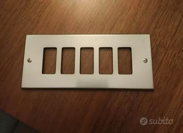 BTICINO placca 5 porte