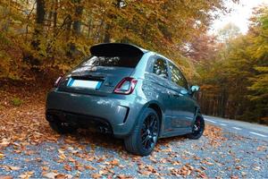Abarth 595 competizione manuale 180cv
