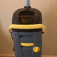 Karcher 30/4 C come nuova.Prezzo trattabile