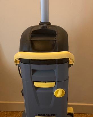 Karcher 30/4 C come nuova. Usata 2 volte