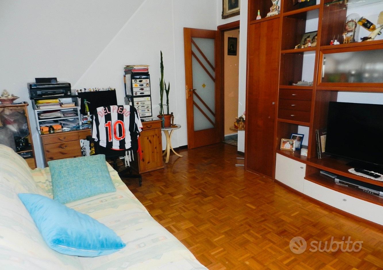 Apartment in Torino, Santa Rita, Circoscrizione 2 - Altro