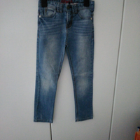 Jeans "Kritik"