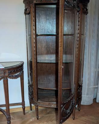 vetrinetta d'antiquariato 