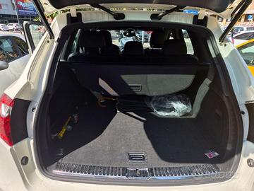 auto Porsche Cayenne s