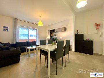 LUMINOSO APPARTAMENTO RISTRUTTURATO CON BALCONE