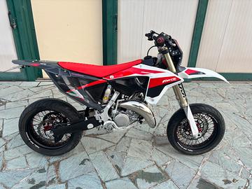 FANTIC XE 125