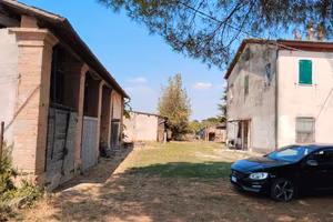 Rustico con terreno zona Cosina Faenza Ra