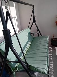 dondolo sprovvisto di copertura del tetto 