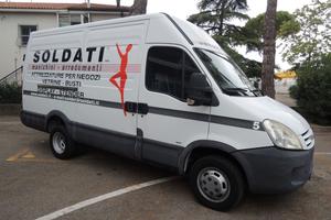FURGONE IVECO 35/E4