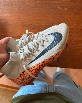 Scarpe da calcio Nike e Puma