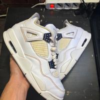 Air Jordan 4 Metallic Purple