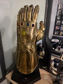 Marvel Guanto di Thanos in scala 1/1  Deagostini