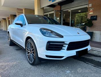 Porsche Cayenne Coupe 3.0 e-hybrid 5p.ti tiptronic