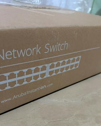 Switch Aruba Instant On 1930 8 porte + 2 SFP