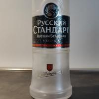 bottiglia Vodka Russian Standard 