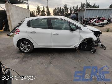 Peugeot 208 1 ca, cc 1.6 hdi 92cv - ricambi