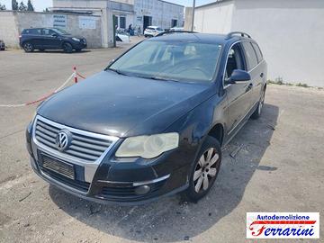 VW PASSAT VARIANT 3C5 1.9 TDI 105CV - Ricambi