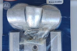Anodi per piede popiero mercruiser bravo tre