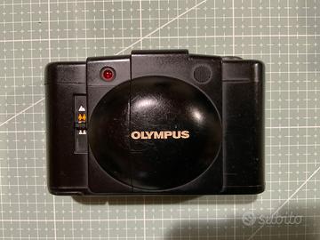 Olympus XA 2