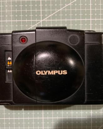 Olympus XA 2