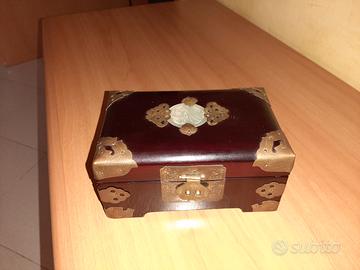 Bauletto in legno CARILLON