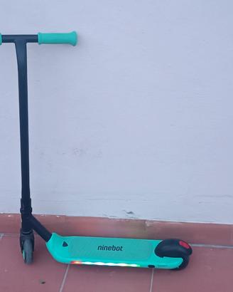 monopattino elettrico segway ninebot da bambino 