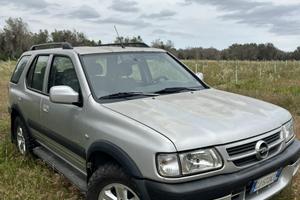 Opel Frontera B 2.2 dti 5p