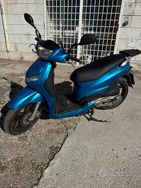 Peugeot tweet 125 euro 3