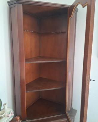 Credenza ad angolo fuciliera