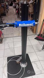 Cavalletto per biciclette elettriche