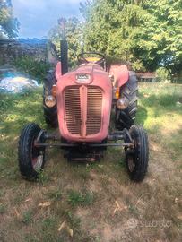 trattore carraro 300
