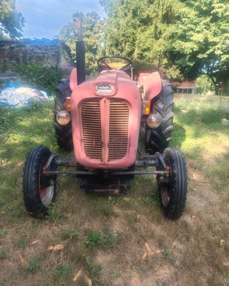 trattore carraro 300