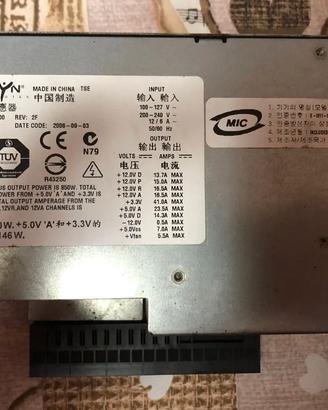 Alimentatore IBM Server PSU Hot-Swap Artesyn 850w