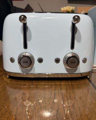 Tostapane smeg 4x4