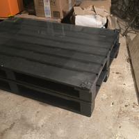 Tavolo arredamento legno e vetro