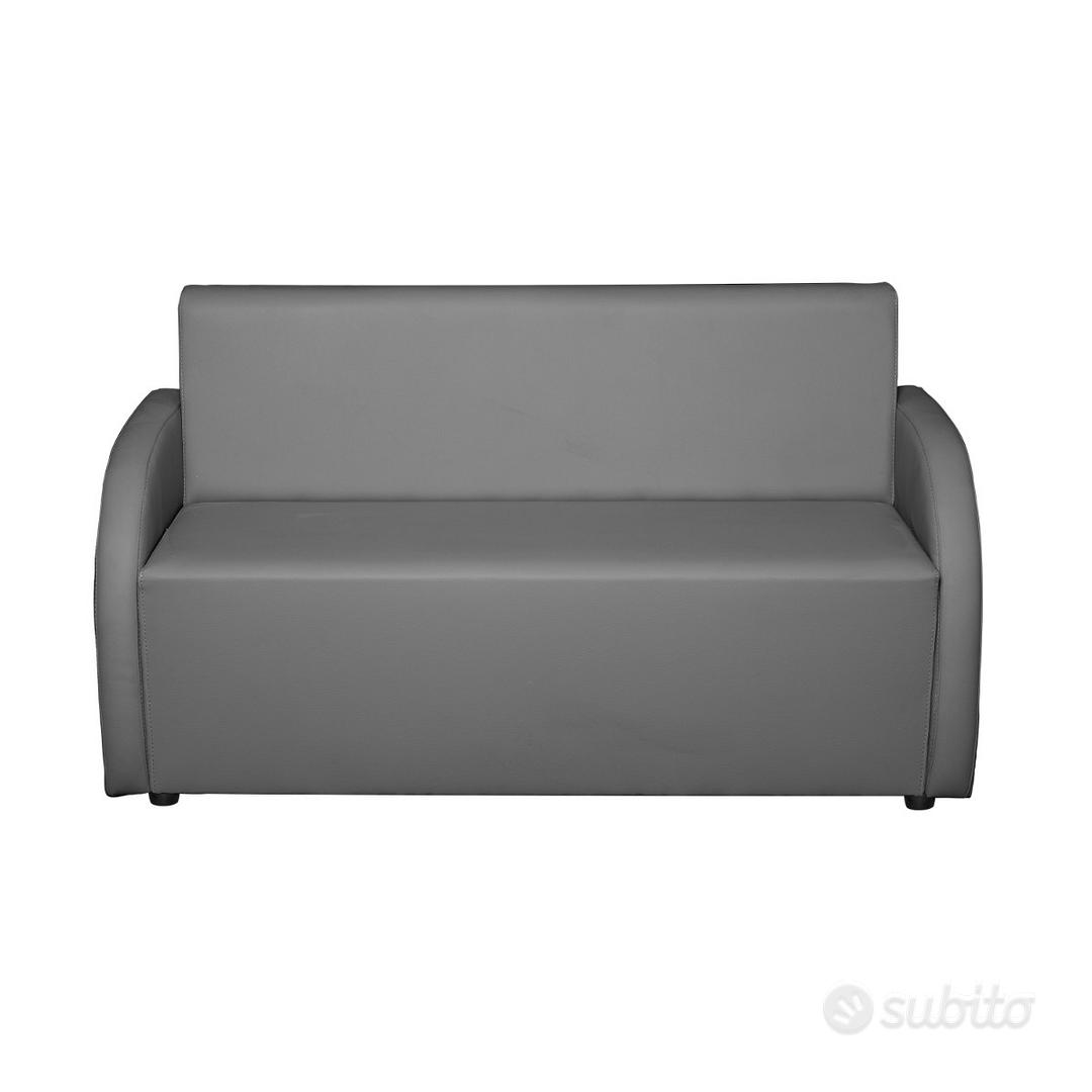 Subito Che Divani Divanetto per discoteca disponibili in