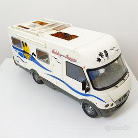 Modello Camper Holiday Hymer giocattolo Dikie Toys