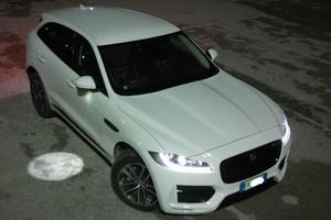 Jaguar F pace R sport 240cv full optional