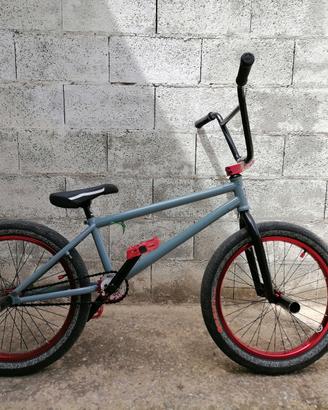 Bmx freestyle mafiabike