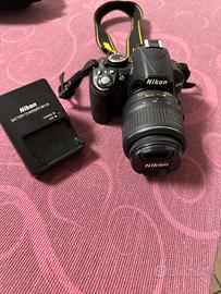Nikon 3100 con borsa e scheda sd