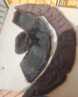 1 colletto di visone e 1 di castorino 