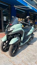Yamaha Tricity 125 Patente B