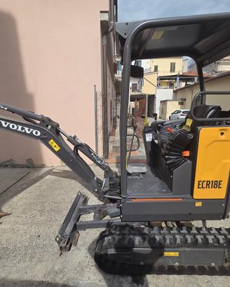 MINIESCAVATORE VOLVO ECR18E 2021 