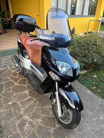 Scooter Yamaha XC300