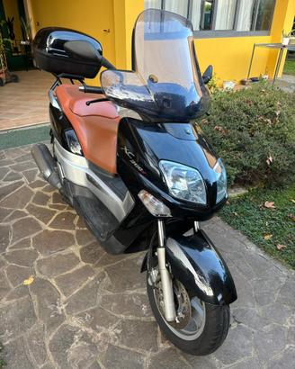 Scooter Yamaha XC300