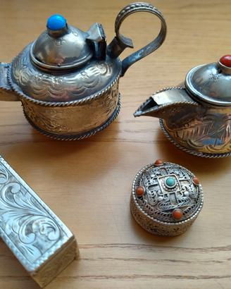 Lotto di oggetti in argento vintage etnico