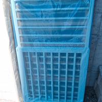 Lettino a sponde infanzia