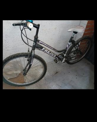 mountain bike ragazza 22pollici